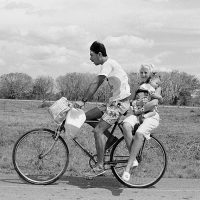 Bicycle-Ride-with-Mom-and-Baby